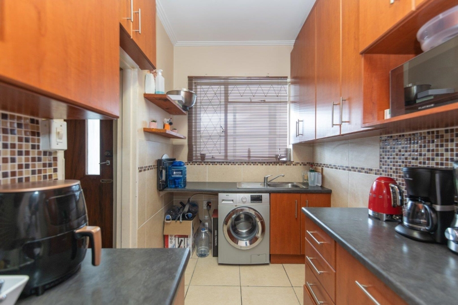 2 Bedroom Property for Sale in Port Elizabeth Central Eastern Cape